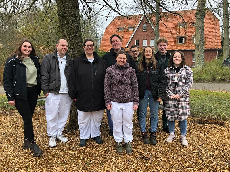 Freiwillige und Werkstattbeschäftigte in Bockum