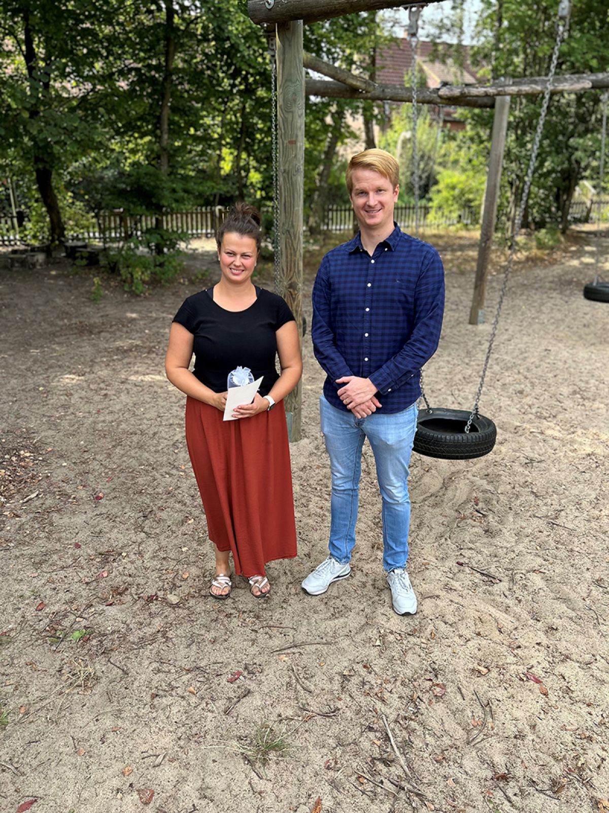 Finn Block begrüßt Annekathrin Buchfink